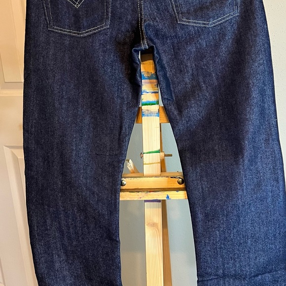 ‎Levi’s - Picture 2 of 10